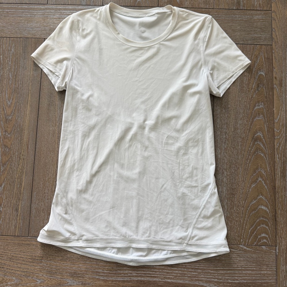 Lululemon Athletica White Short Sleeve Tee